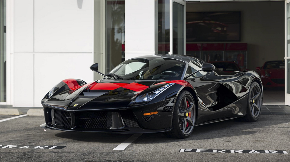 Siêu xe nào mạnh nhất khi sử dụng động cơ V12? Ferrari-LaFerrari-1 copy copy.jpg