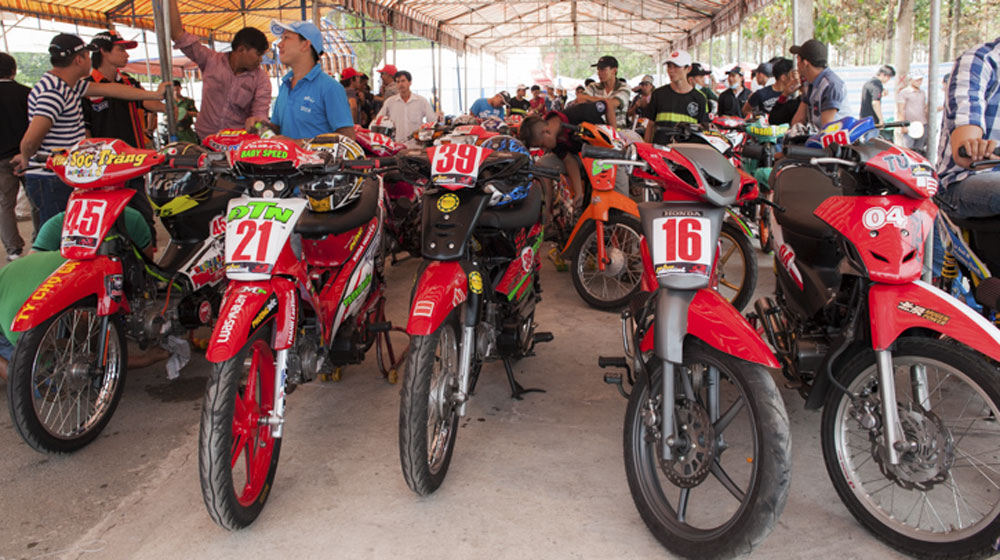 Người Việt “độ” Wave 110 mang ra đua Dua-xe-Wave-110-(2).jpg