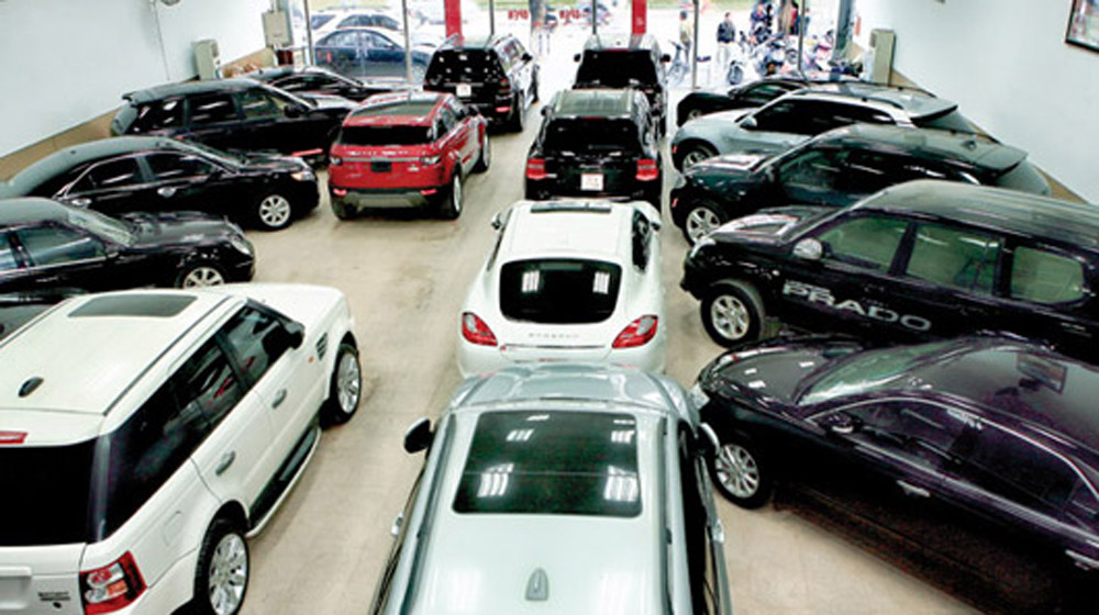 Dân Việt mua ôtô giá rẻ: Cứ mơ đi? tih-truong-oto-(2).jpg