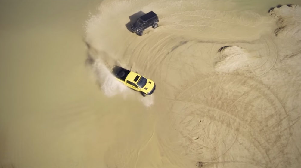 So tài Mercedes-Benz G500 4×4² và Ford Raptor top-gear.jpg