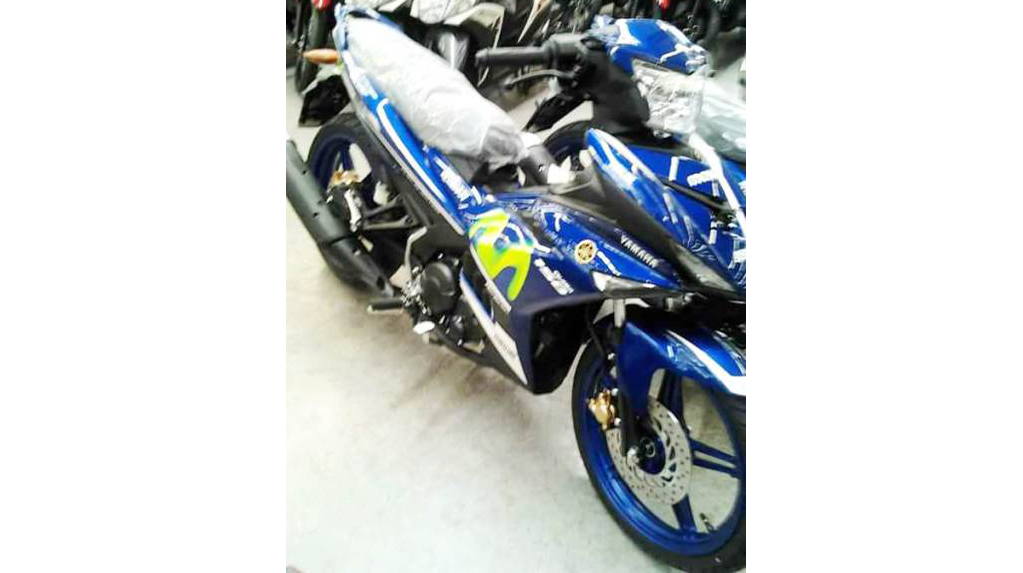 Lộ diện Yamaha Exciter 150 phiên bản GP Movistar Exciter Movistar (1).jpg