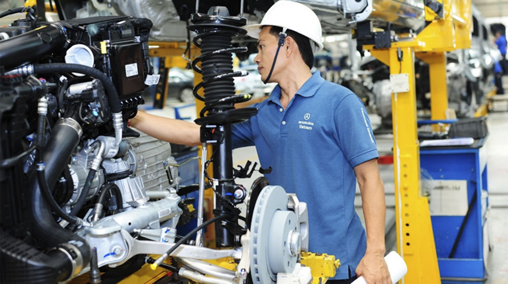Ôtô made in Việt Nam: Chiều ông lớn, phá cam kết WTO? 20150507172059-cong-nghiep-o-to-jpg6.jpg