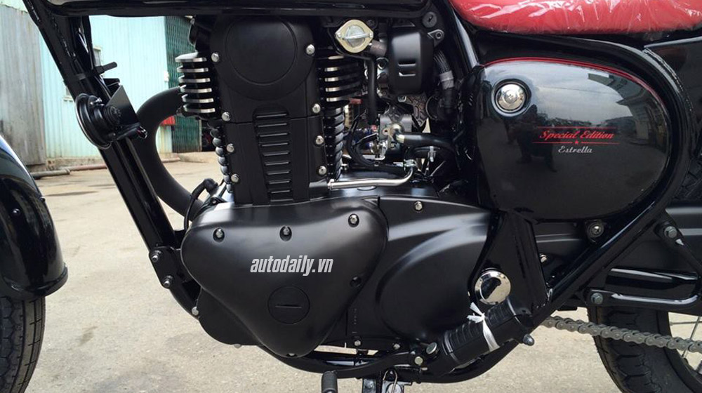 Ảnh Kawasaki Estrella 250 2015 bản đặc biệt tại Hà Nội kawasaki estrella 250 (1).jpg