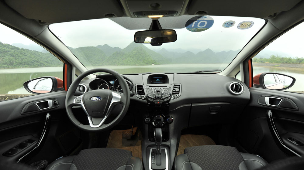 3 mẫu xe hatchback cho phụ nữ đô thị Ford-Ecoboost-(2).jpg