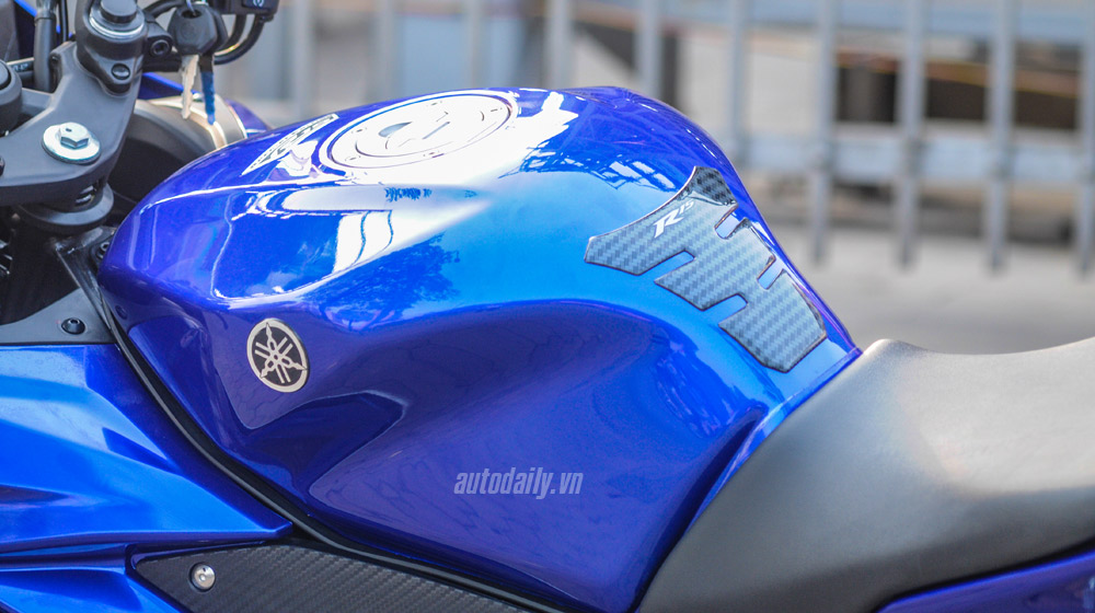 Ảnh chi tiết Yamaha R15 3.0 2015 tại Hà Nội Yamaha r15 2015 (14).jpg