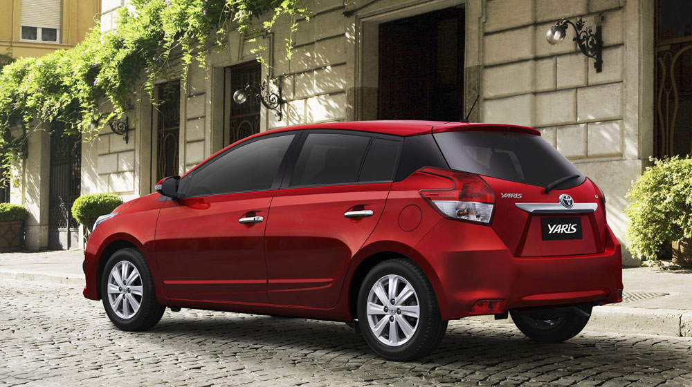 3 mẫu xe hatchback cho phụ nữ đô thị Yaris-(7).jpg