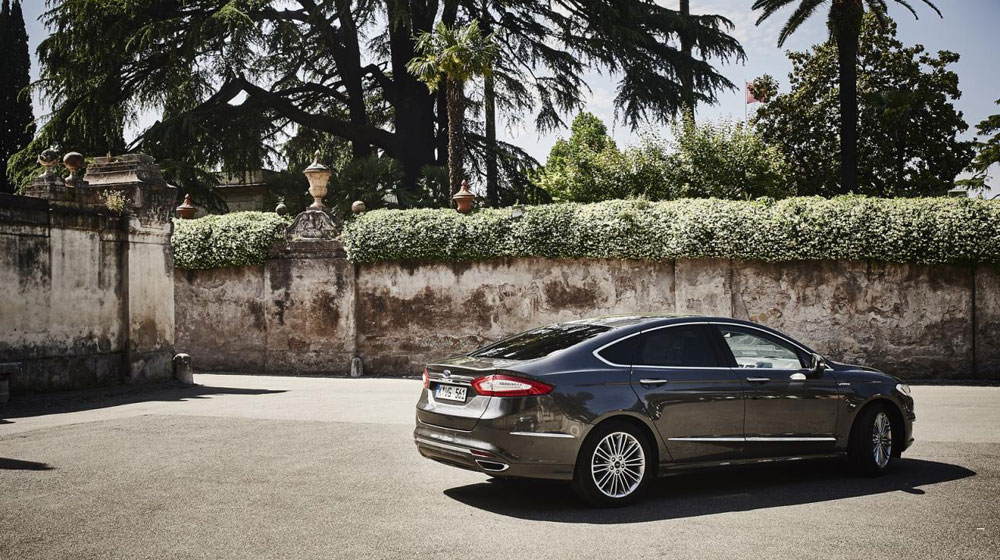 Ford khoe vẻ đẹp của Mondeo Vignale ford-mondeo-vignale (4).jpg