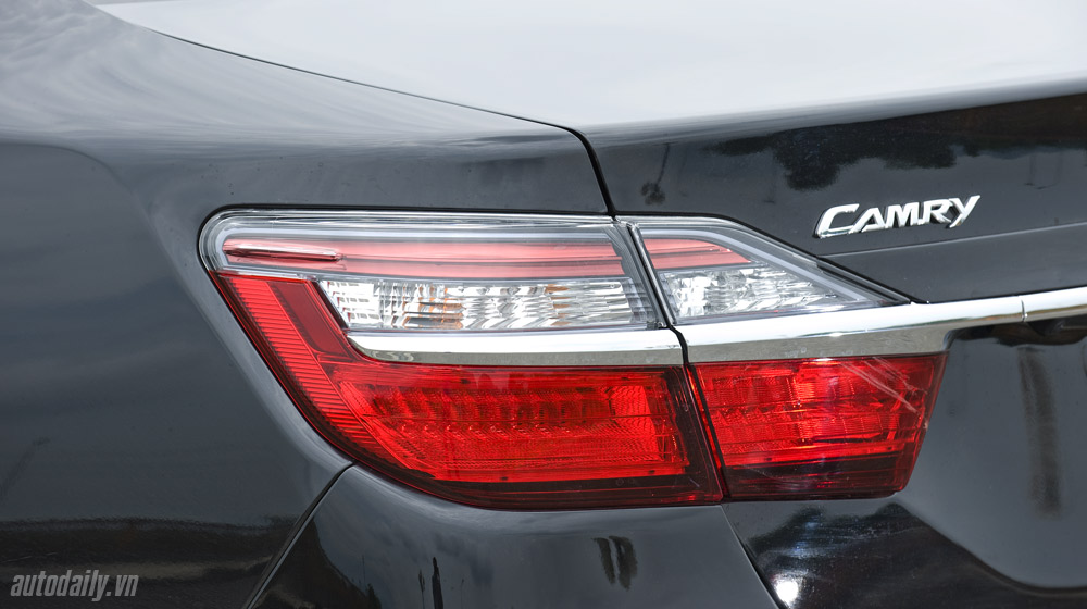 Ảnh chi tiết Toyota Camry 2015 hoàn toàn mới camry-2015 (5).jpg