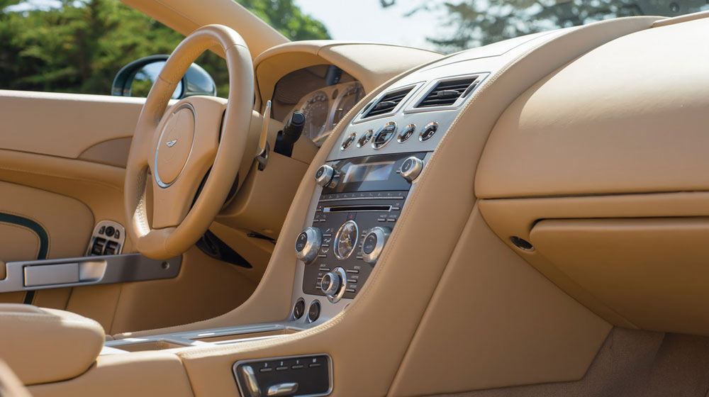 Ảnh chi tiết Aston Martin DB9 Spyder Zagato Centennial AM-Centennial-Spyder-DB9-15.jpg