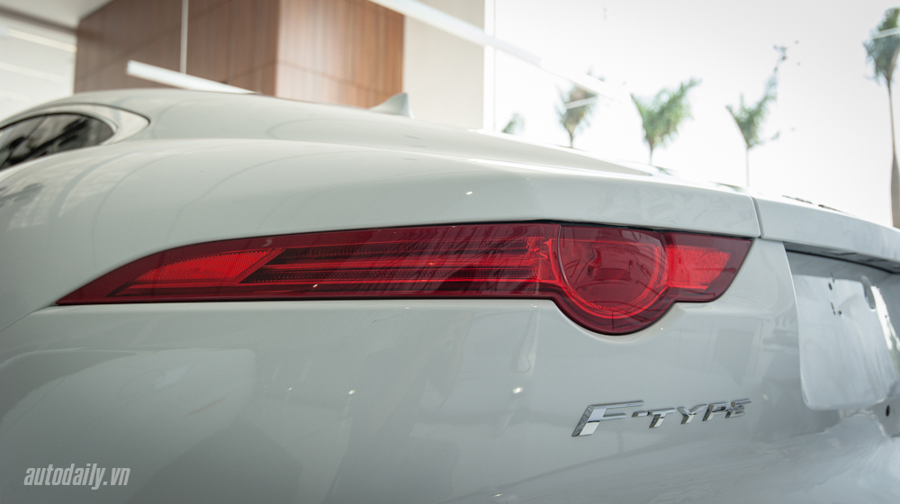 Ngắm xe thể thao Jaguar tiền tỷ tại Hà Nội F-Type_Ha_Noi (6).jpg