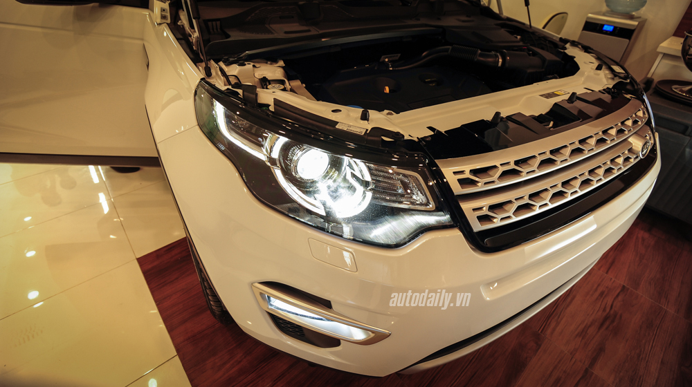 Ảnh chi tiết Land Rover Discovery Sport 2015 vừa ra mắt Land_Rover_Discovery_Sport_2015 (4).jpg