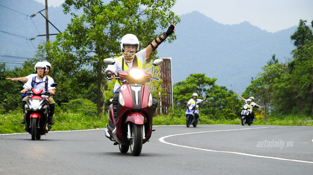 Ảnh Hành trình ngày 1 Yamaha Asia Blue Core Touring 2015 Yamaha hanh trinh ket noi dam me (10).jpg
