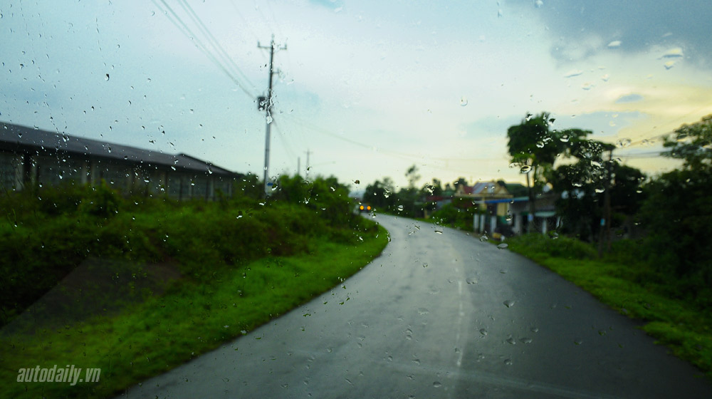 Ảnh Hành trình ngày 1 Yamaha Asia Blue Core Touring 2015 Yamaha hanh trinh ket noi dam me (11b).jpg