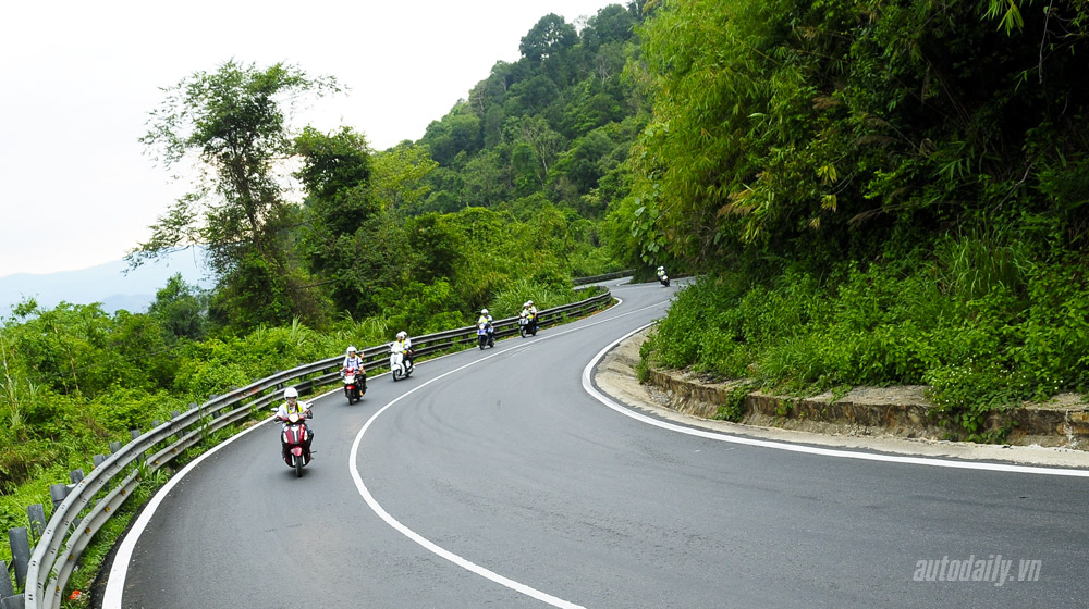 Ảnh Hành trình ngày 1 Yamaha Asia Blue Core Touring 2015 Yamaha hanh trinh ket noi dam me (9).jpg