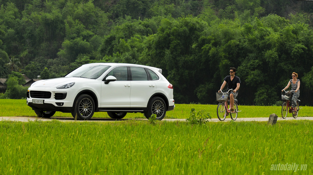 Porsche Cayenne 2015: SUV cho người 