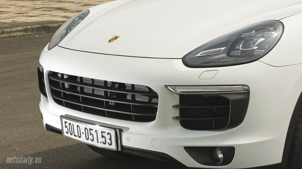 Ảnh chi tiết ngoại thất Porsche Cayenne 2015 Porsche Cayenne 2015 (44).jpg
