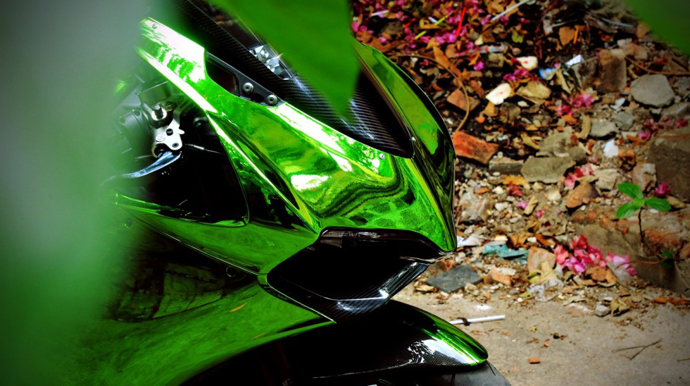 Ảnh Ducati 899 Panigale độ màu xanh lá ducati-899-panigale-ban-do-mau-chrome-cuc-an-tuong-3960-1431671964-5555949c34bfb.jpg