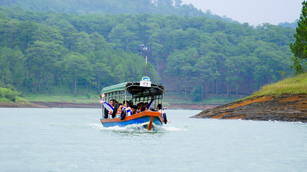 Ảnh Yamaha Tour 2015, ngày 3: Dạo chơi ở Đà Lạt Yamaha Blue Core Touring 2015 ngay 3 (8).jpg