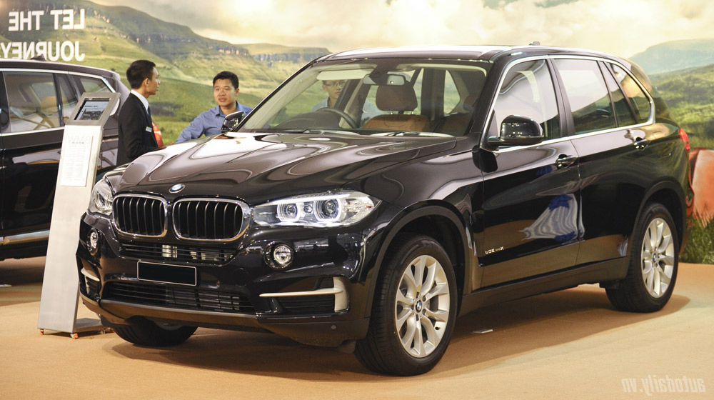 Porsche Cayenne vs. BMW X5: Cuộc chiến của người Đức cayenne vs bmw x5 (12).jpg