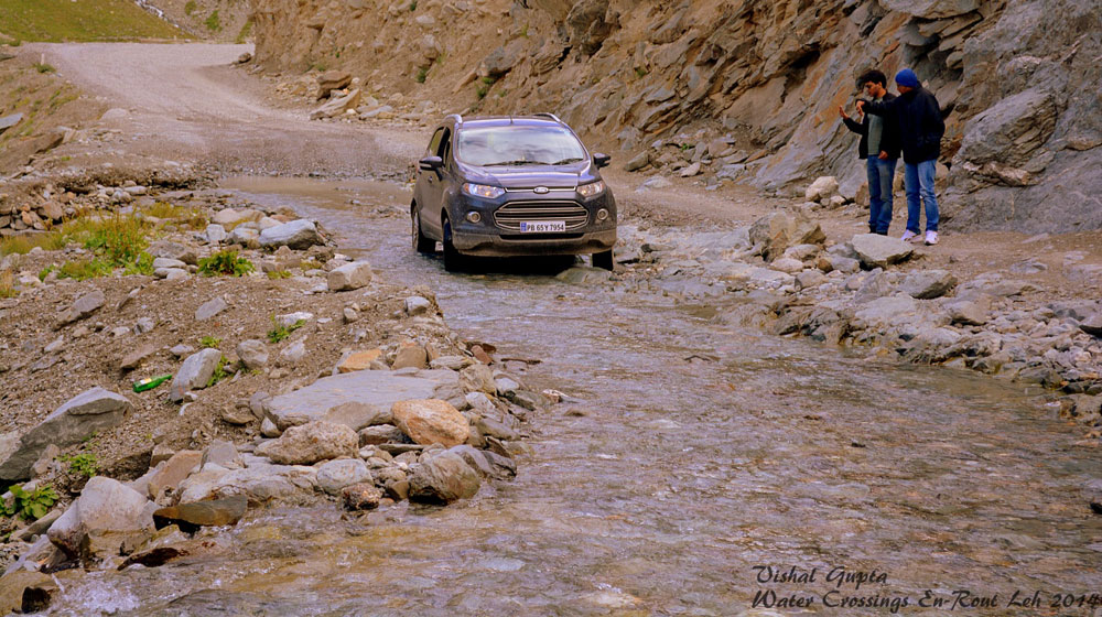 Ảnh thám hiểm dãy Himalaya cùng Ford EcoSport ford-ecosport (18).jpg