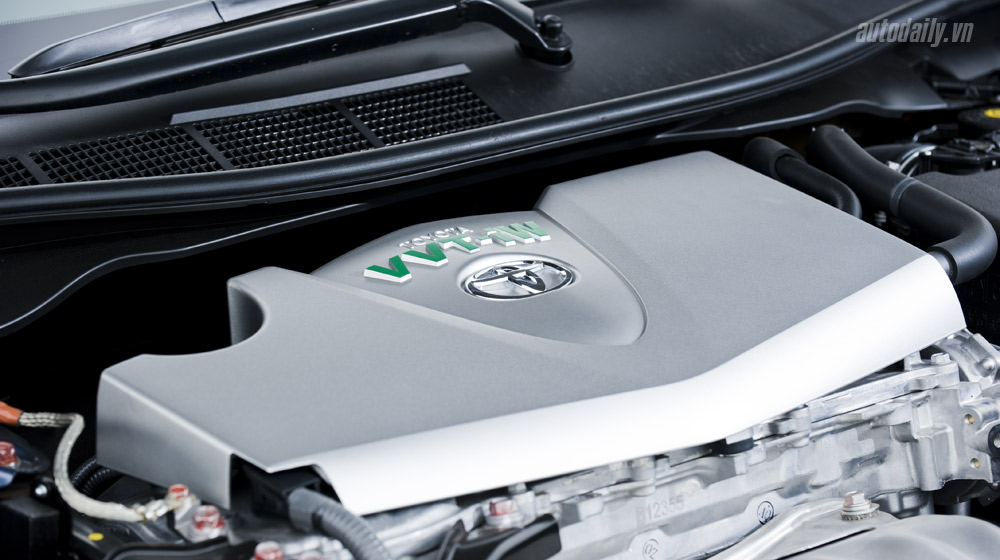 Toyota Camry và Hyundai Sonata: 