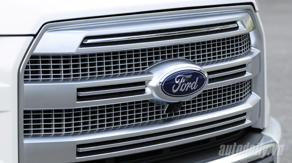 Ảnh chi tiết Ford F-150 Platinum 2015 Ford F150 Platinum (12).jpg