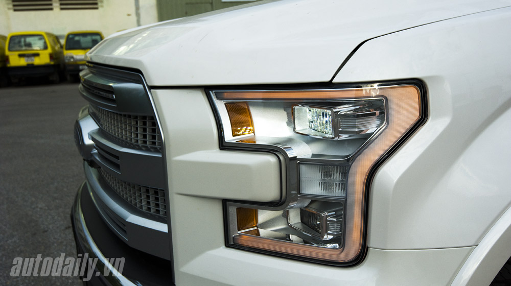 Ảnh chi tiết Ford F-150 Platinum 2015 Ford F150 Platinum (9).jpg