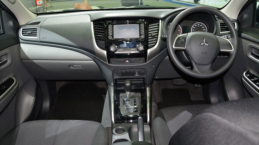 Đối thủ của Ford Ranger sắp có phiên bản mới tại Việt Nam 2014-mitsubishi-triton-thailand-32_846.jpg