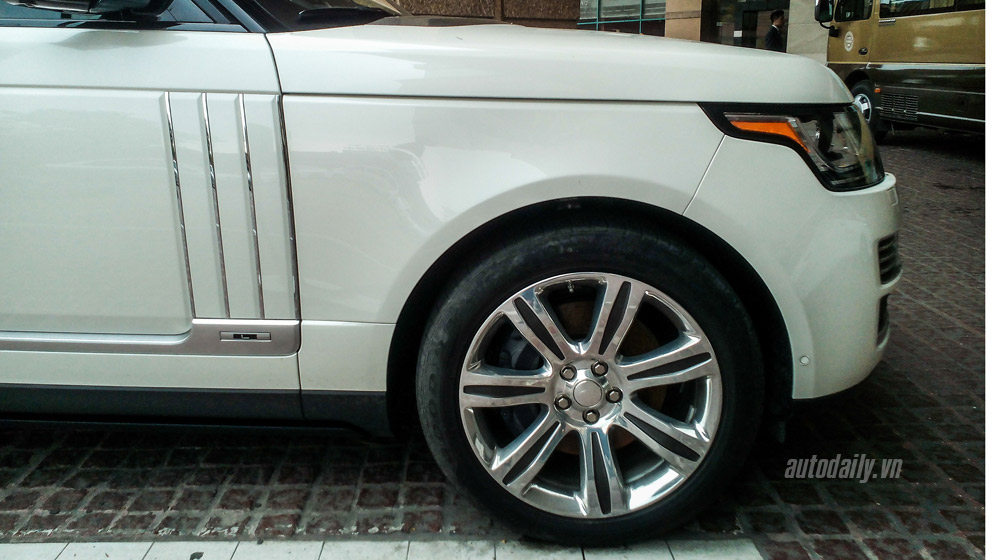 Ngắm xế sang Range Rover giá hơn 10 tỷ biển tứ quý tại Quảng Ninh Range rover  (3).jpg