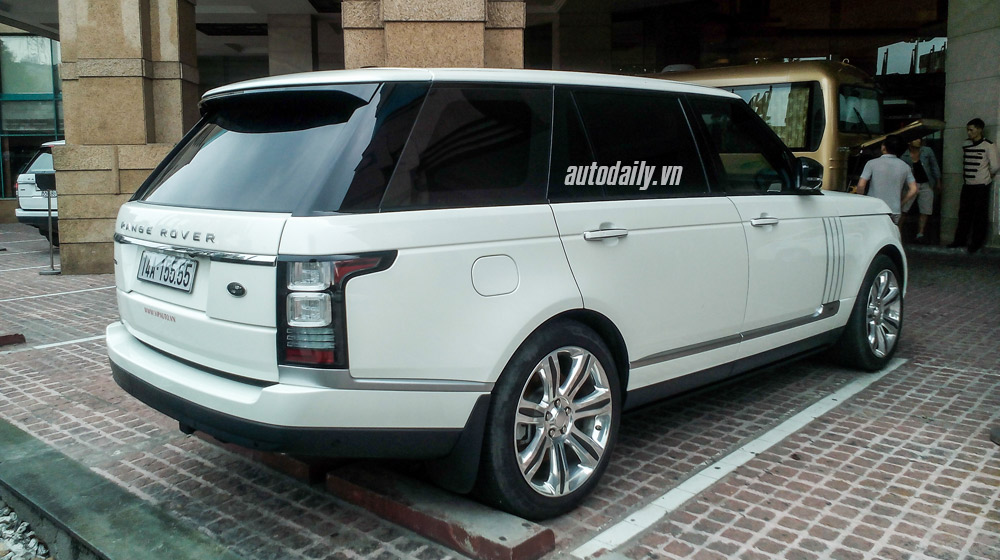 Ngắm xế sang Range Rover giá hơn 10 tỷ biển tứ quý tại Quảng Ninh Range rover  (9).jpg