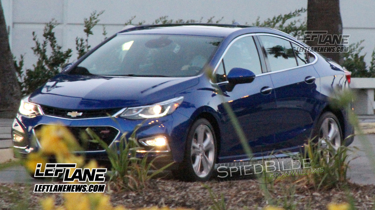 Chevrolet hé lộ công nghệ mới cùng ngày ra mắt Cruze 2016 Chevrolet_dan_dau_cong_nghe (1).jpg