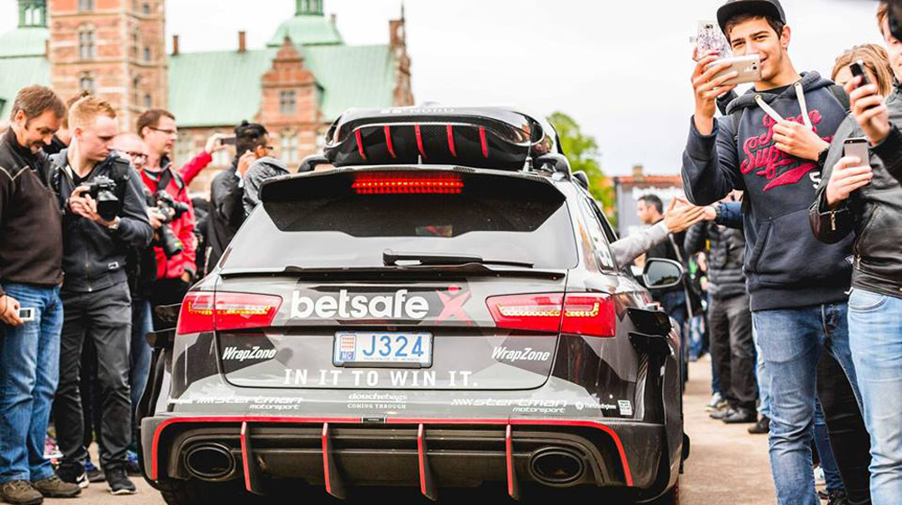 Những hình ảnh ấn tượng 3 chặng đầu hành trình Gumball 3000 2015 may-bay-9.jpg