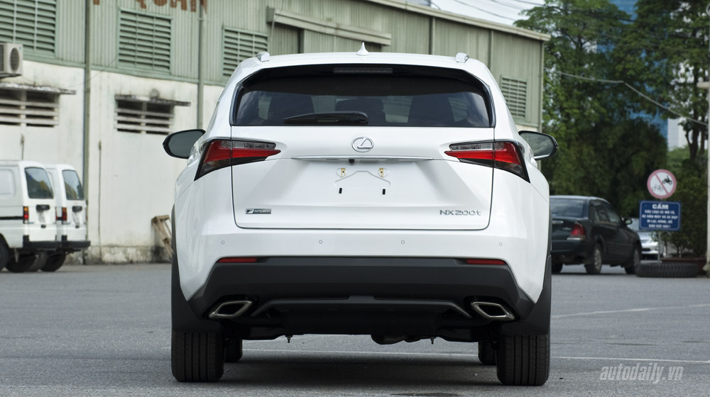 Ảnh chi tiết Lexus NX200t F Sport đầu tiên tại Việt Nam Lexus NX200t Fsport (5).jpg