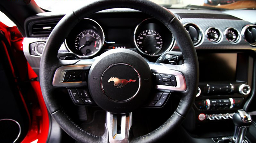 Soi chi tiết Ford Mustang 2015 vừa cập bến Việt Nam Mustang_2015 (9).JPG