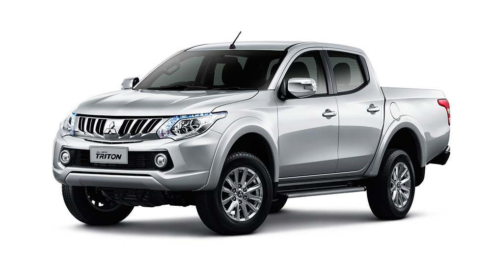 Mitsubishi Triton 2015 vs. Nissan Navara 2015: Cuộc chiến bán tải Nhật triton_2015 (6).jpg