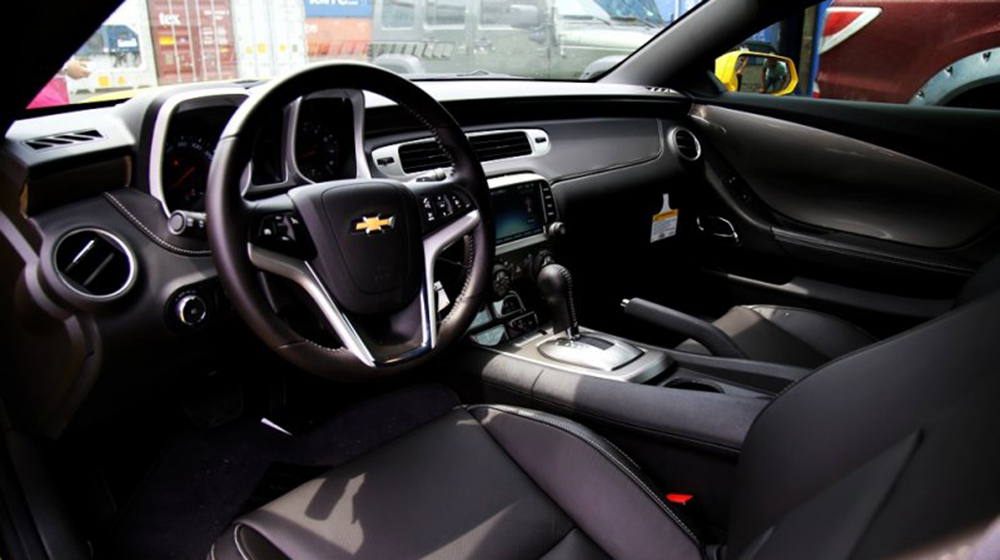 Xe cơ bắp Chevrolet Camaro RS đầu tiên lăn bánh tại Việt Nam Chevrolet_Camaro_2014 (4).JPG