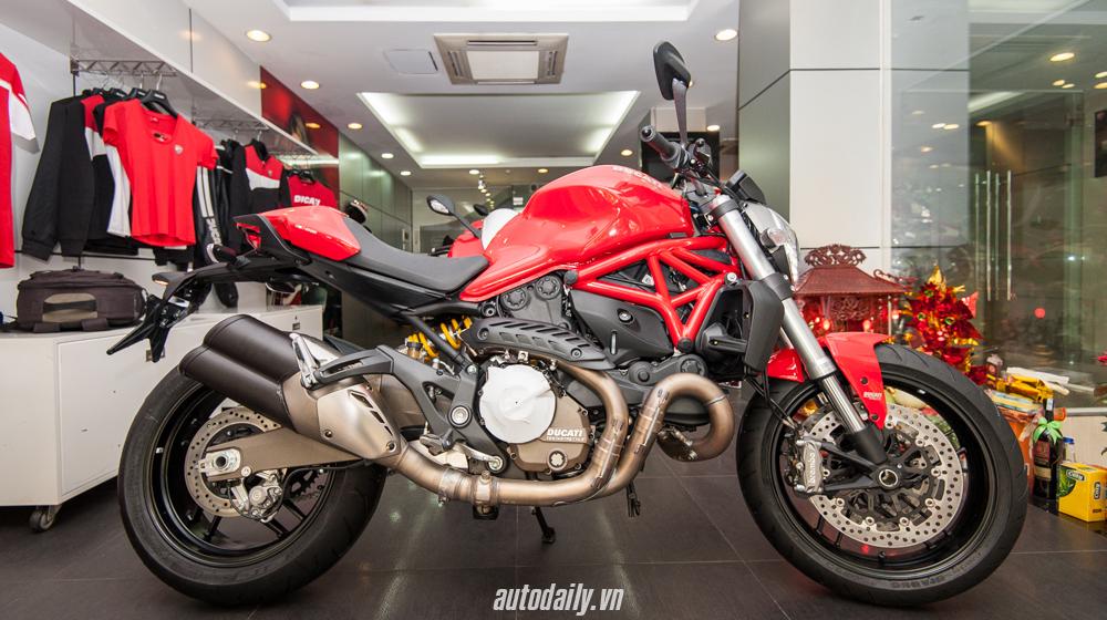 Chi tiết Ducati Monster 821 đầu tiên về Hà Nội Ducati_Monster_821_chinh_hang (1).jpg