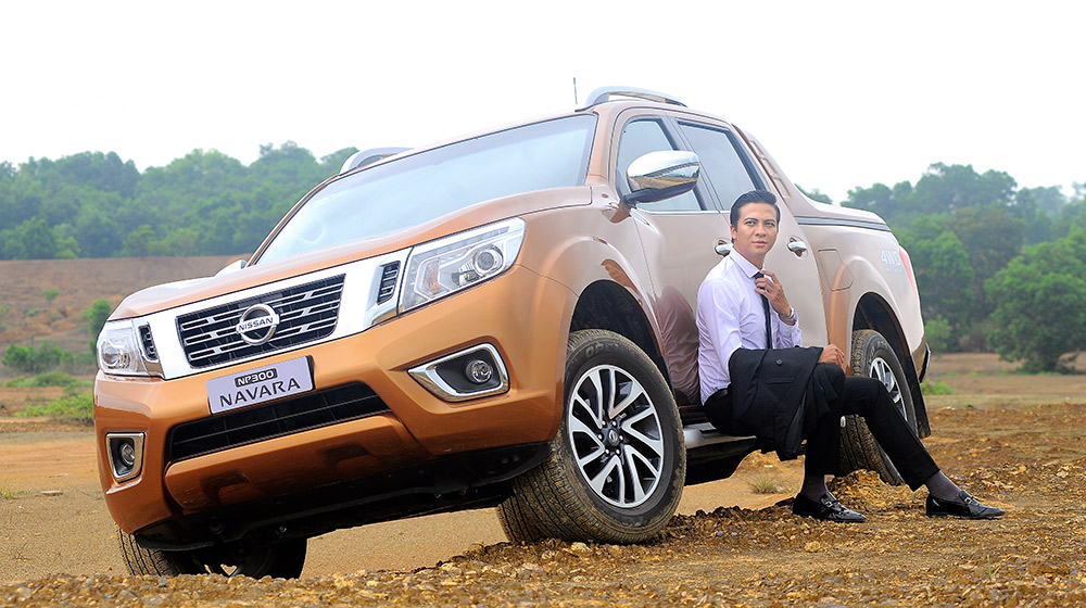 Ảnh ngoại thất Nissan Navara NP300 VL nissan-navara-np300-vl-(10).jpg