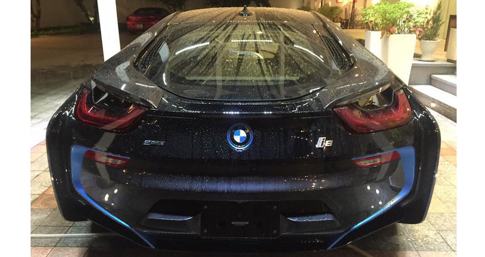 Hôn phu của hotgirl Midu tậu xế khủng BMW i8 BMW I8 (4).jpg