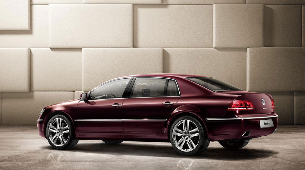 Đối thủ của BMW 7-Series và Mercedes S-Class có phiên bản mới volkswagen-phaeton-2015 (1).jpg