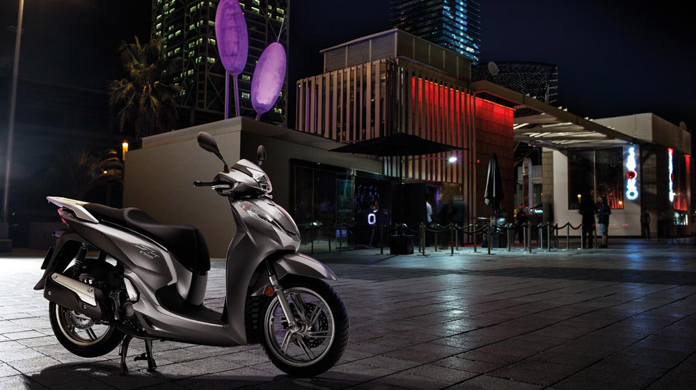 Chi tiết Honda SH300i ABS 2016 Honda-SH300i-ABS-MY-2016-11-(1).jpg