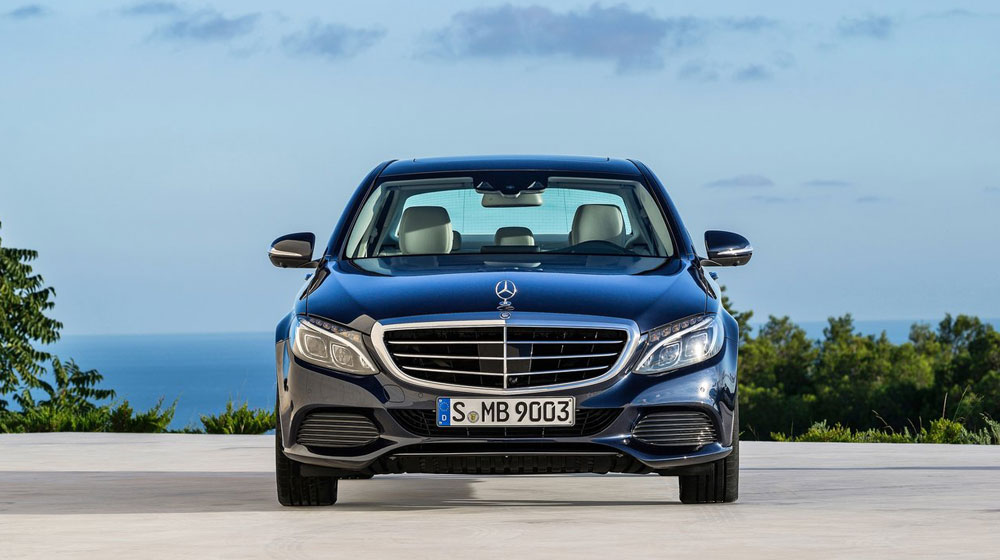 Mercedes-Benz bùng nổ trong tháng 5 nhờ C-Class Mercedes-Benz-C-Class_2015_1.jpg