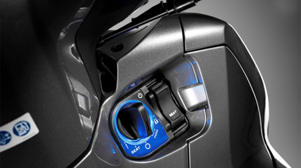 Ảnh chi tiết Honda SH300i ABS 2016 honda-sh300i-5-3662-1425528469-5475-1433760458.jpg