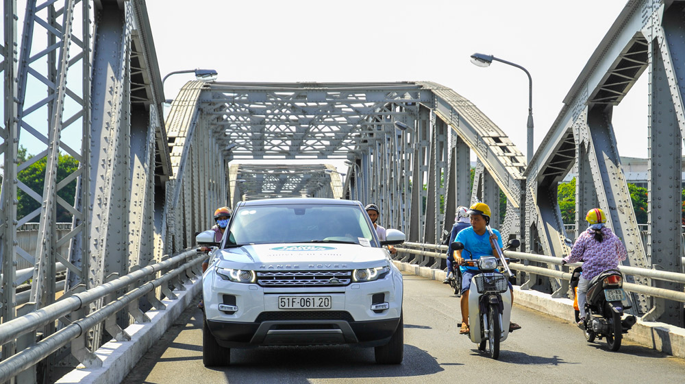 Roadshow Jaguar Land Rover 2015 – về miền Trung 