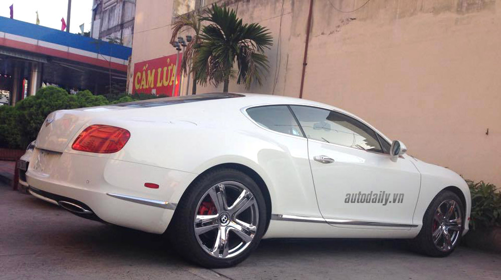 Bentley Continental GT Speed 2013 đầu tiên về Việt Nam bentley GT Spedd (3).jpg