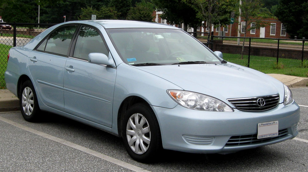 5 mẫu ôtô đi chán, bán vẫn “hời” tại Việt Nam xe cu gia cao (5).jpg