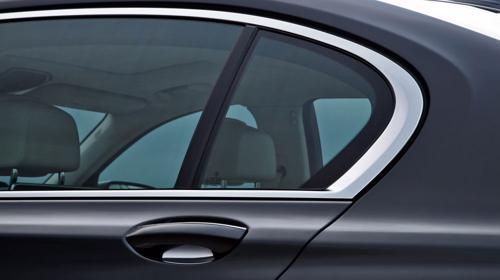 Ảnh chi tiết BMW 7-Series 2016 vừa ra mắt 2016-BMW-7-Series-28.jpg