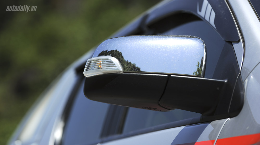 Ảnh chi tiết ngoại thất Mazda BT-50S Mazda-BT50-2015-(54).jpg