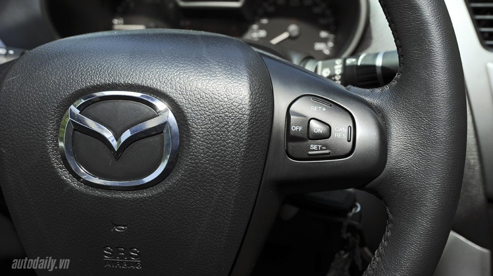 Ảnh chi tiết nội thất Mazda BT-50S Mazda-BT50-2015-(76).jpg