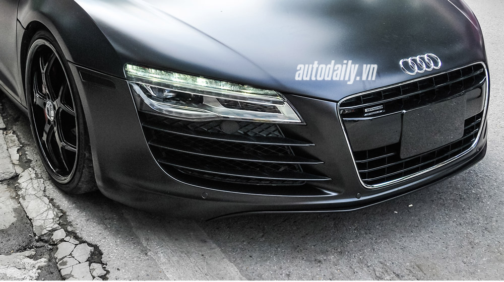 Ảnh chi tiết Audi R8 V8 màu đen mờ tuyệt đẹp tại Hà Nội Audi R8 V8 Autodaily (12).jpg